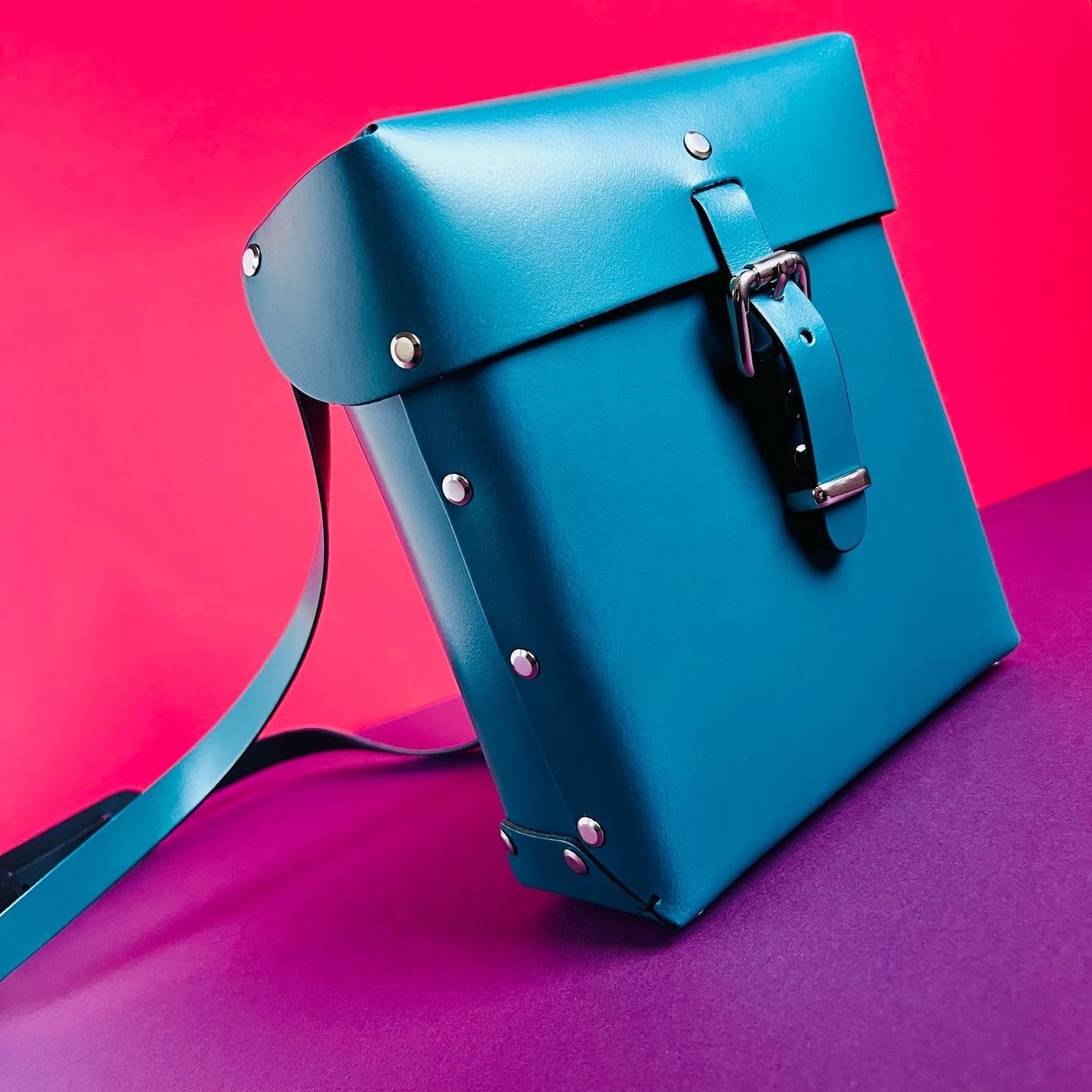 New evergreen colour leather