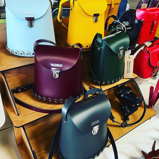 Bucket bag colours and pop up shop