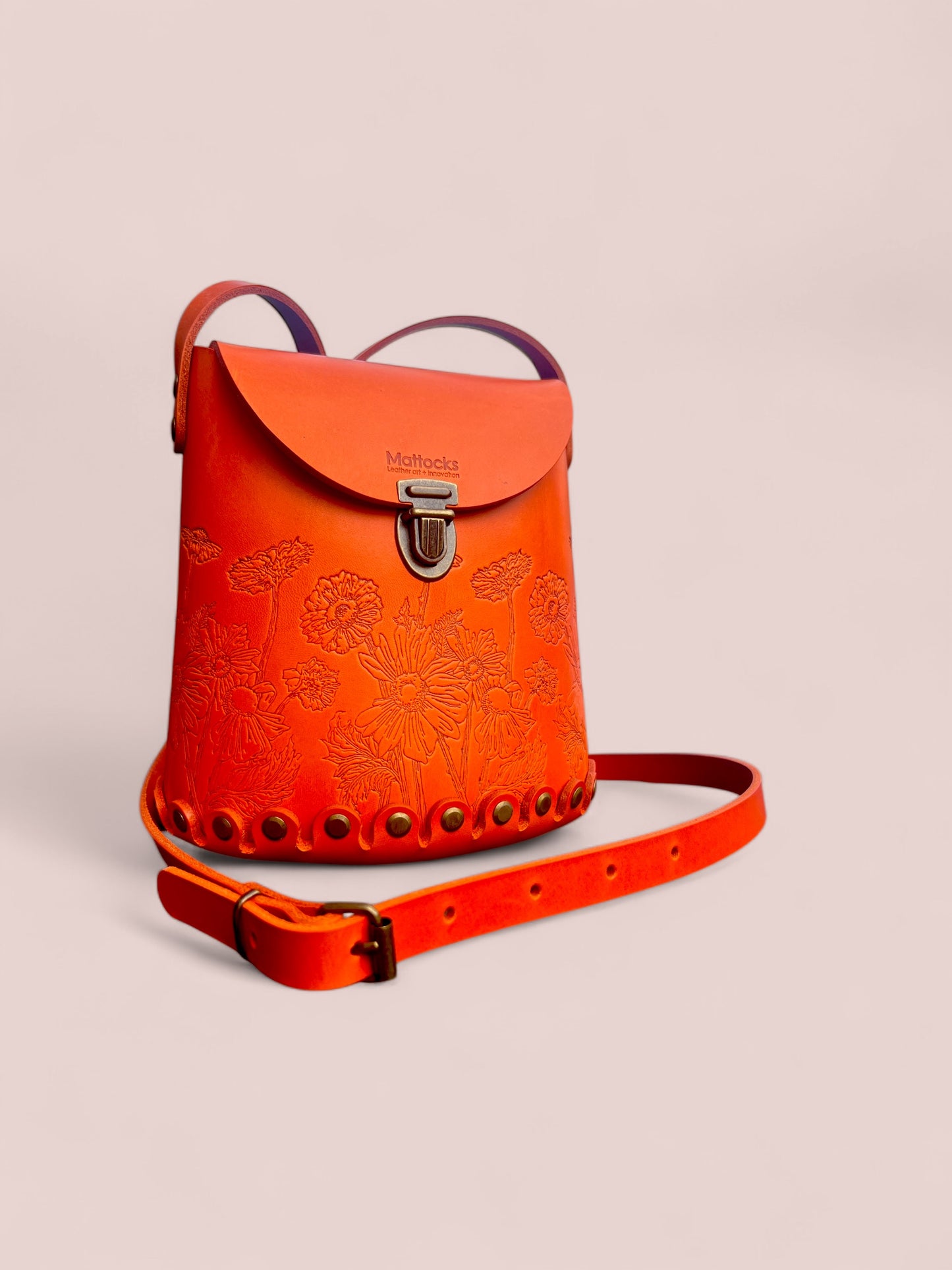 Veg Tan Leather Bucket Bag - “Wild Woods” Original Artwork - as seen on TV - Bargain Hunt Series 71
