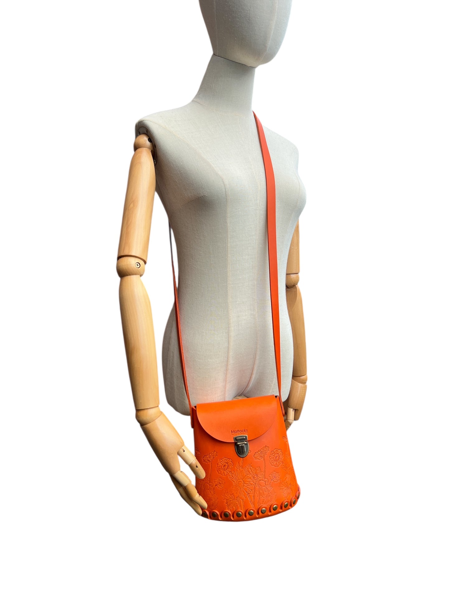 Veg Tan Leather Bucket Bag - “Wild Woods” Original Artwork - as seen on TV - Bargain Hunt Series 71