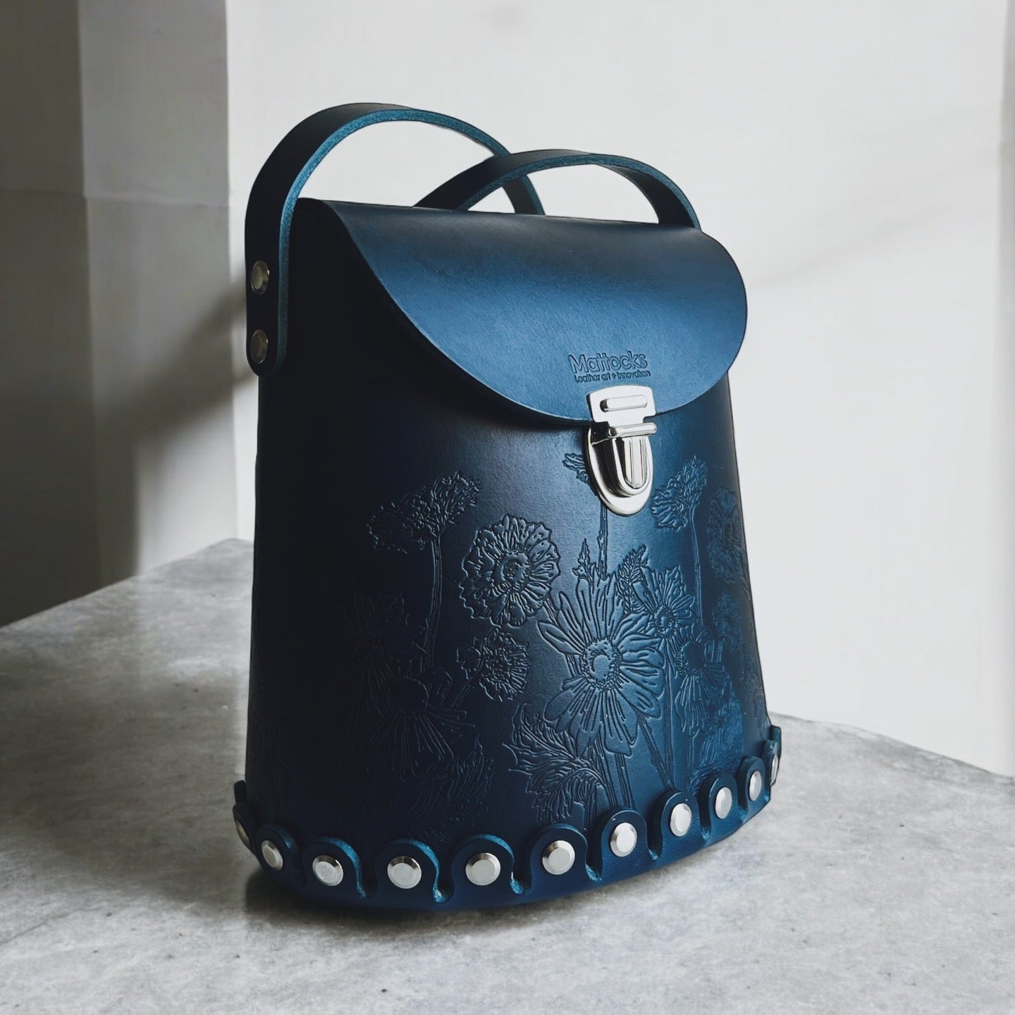 Veg Tan Leather Bucket Bag - “Wild Woods” Original Artwork - as seen on TV - Bargain Hunt Series 71