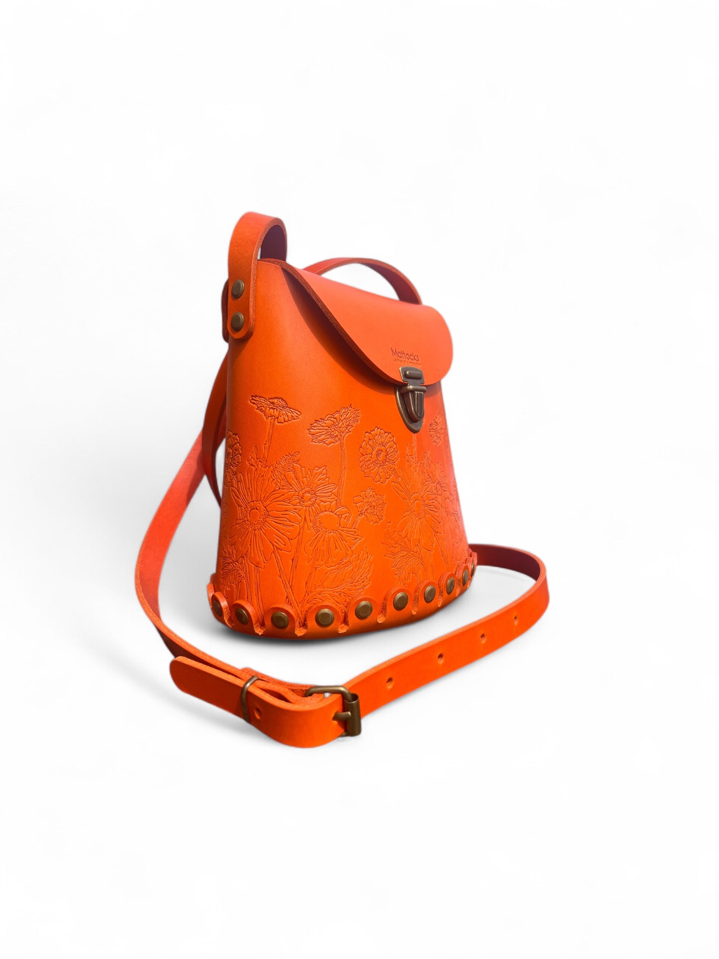 Veg Tan Leather Bucket Bag - “Wild Woods” Original Artwork - as seen on TV - Bargain Hunt Series 71