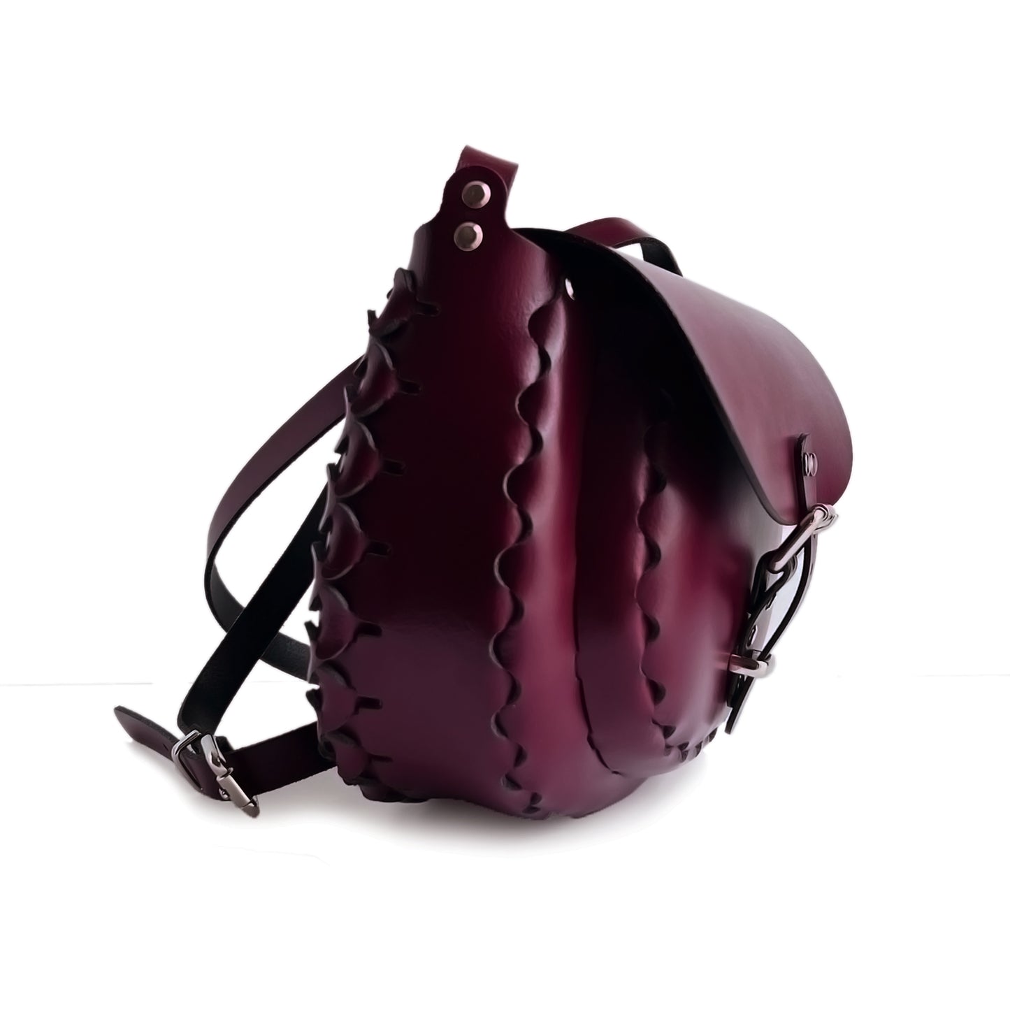 red leather satchel style saddle bag